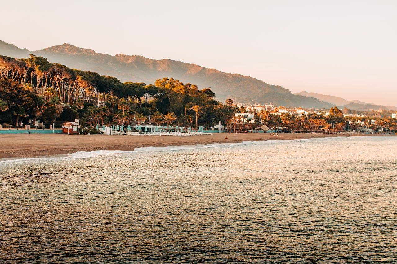 Why Holiday Apartments in Benalmádena Underperform — and How Owners Fix It